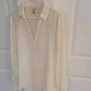 Chic Cream Lace Women's Blouse
